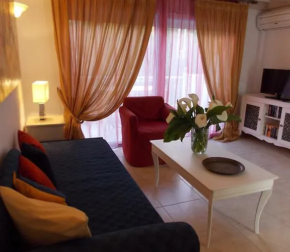 Apartament Skiathos Driades *