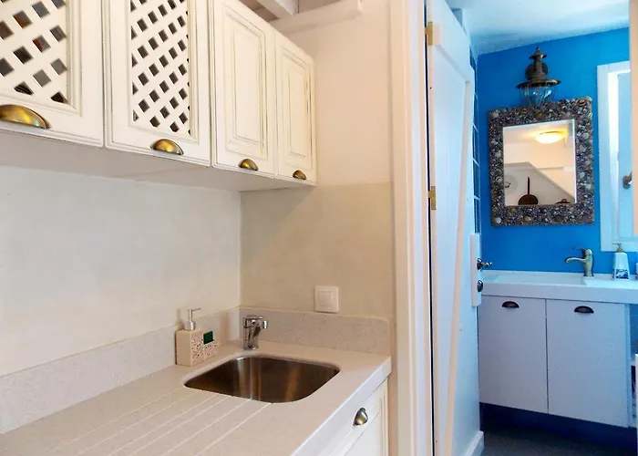 Skiathos Driades كوكونارييس